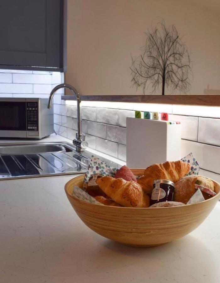 The Snug Entire Home Sleeps 2, Stratford Upon Avon Shottery Zewnętrze zdjęcie
